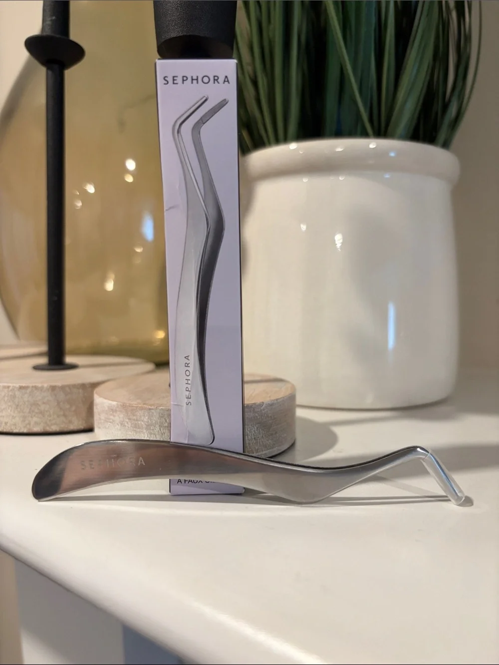 Sephora Collection Angled False Lash Applicator - NEW!!  fake eyelashes beauty